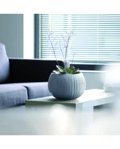Kukkaruukku betonijäljitelmä